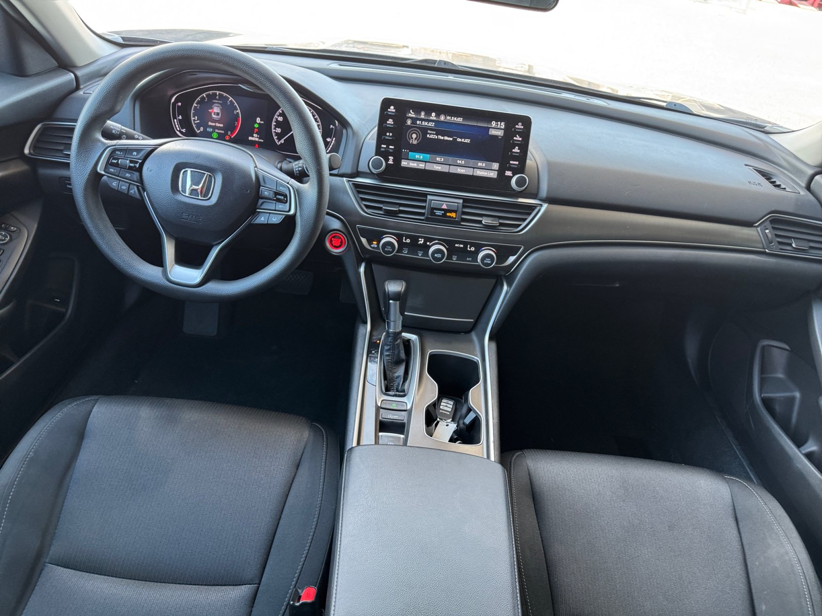 Used 2022 Honda Accord LX image 32