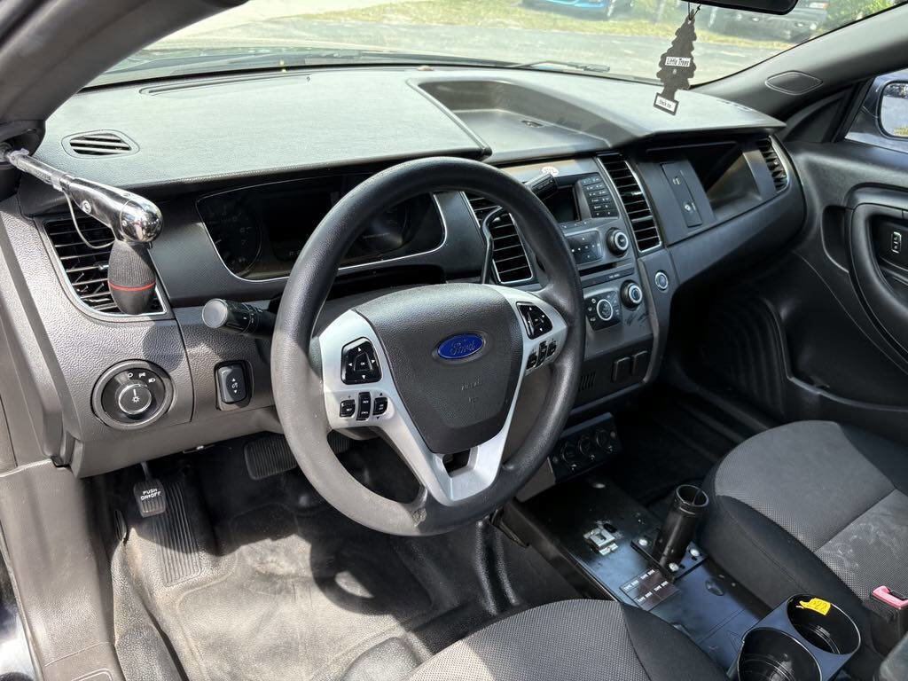 Used 2014 Ford Taurus Police Interceptor AWD image 9