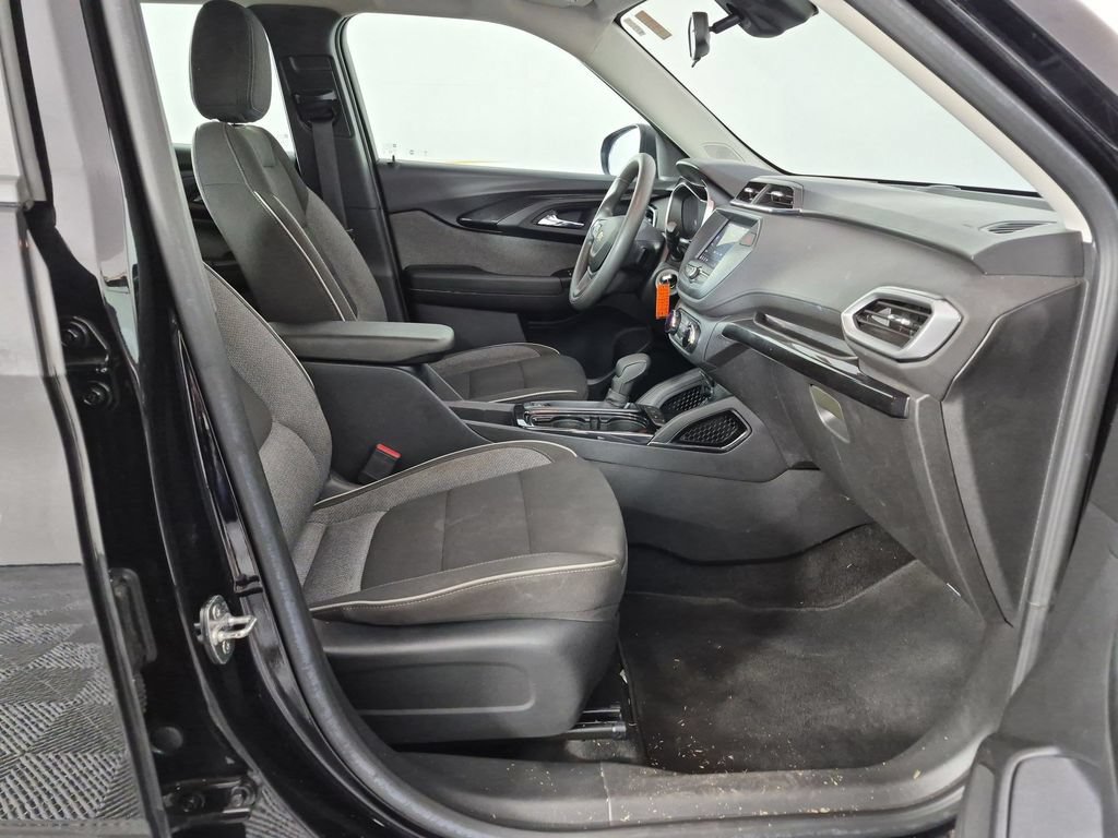 Used 2022 Chevrolet TrailBlazer LS FWD image 37