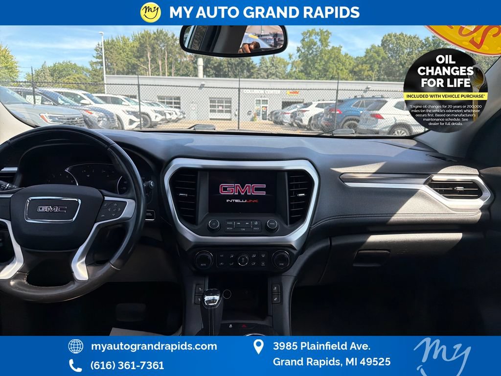 Used 2019 GMC Acadia SLT AWD/4WD image 12