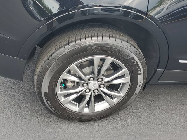 Used 2021 Cadillac XT5 Premium Luxury w/ LPO, Floor Liner Package FWD image 5