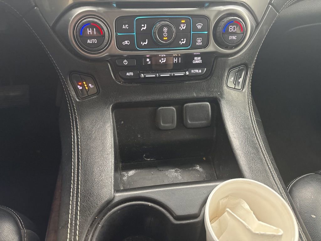 Used 2018 Chevrolet Tahoe LT image 11