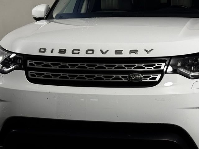 Used 2018 Land Rover Discovery HSE AWD/4WD image 12