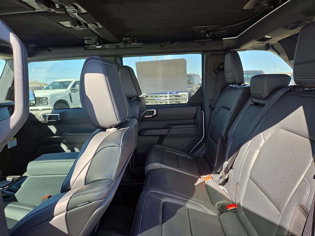 New 2025 Ford Bronco Big Bend w/ Black Diamond Package image 17