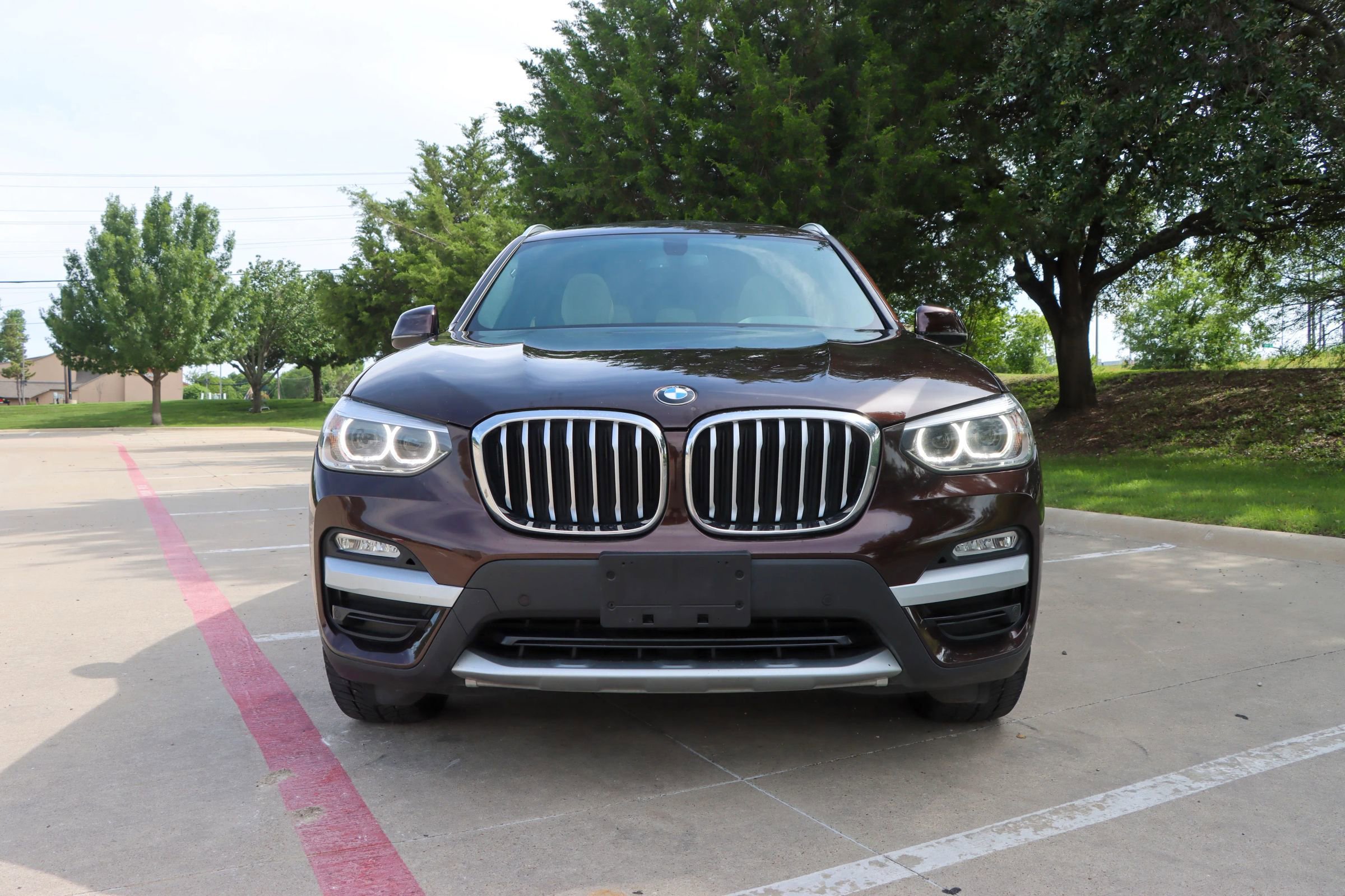 Used 2018 BMW X3 xDrive30i AWD/4WD image 2