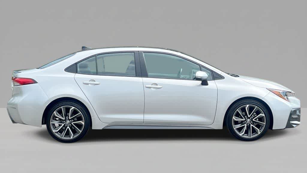 Used 2021 Toyota Corolla XSE w/ Carpet Mat Package (TMS) FWD image 9