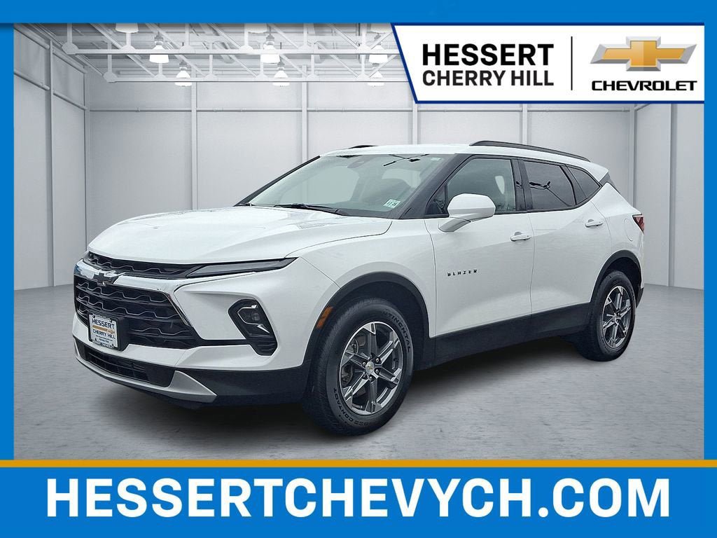 Certified 2024 Chevrolet Blazer LT w/ Convenience Package image 1