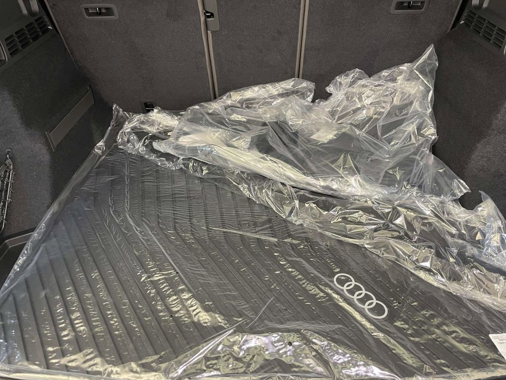New 2025 Audi Q5 Premium Plus AWD/4WD image 19