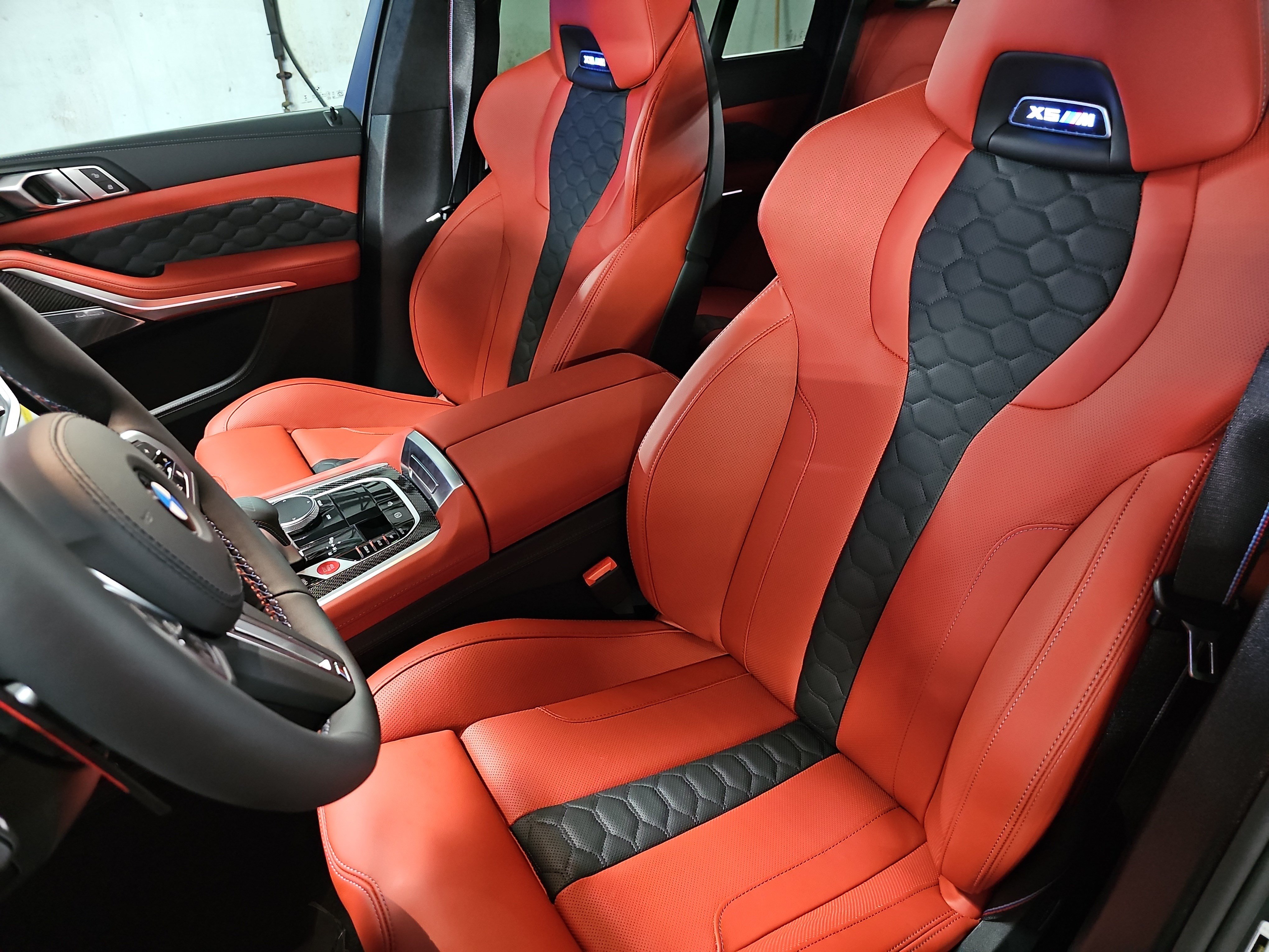 New 2026 BMW X5 M Competition w/ Executive Package AWD/4WD image 15