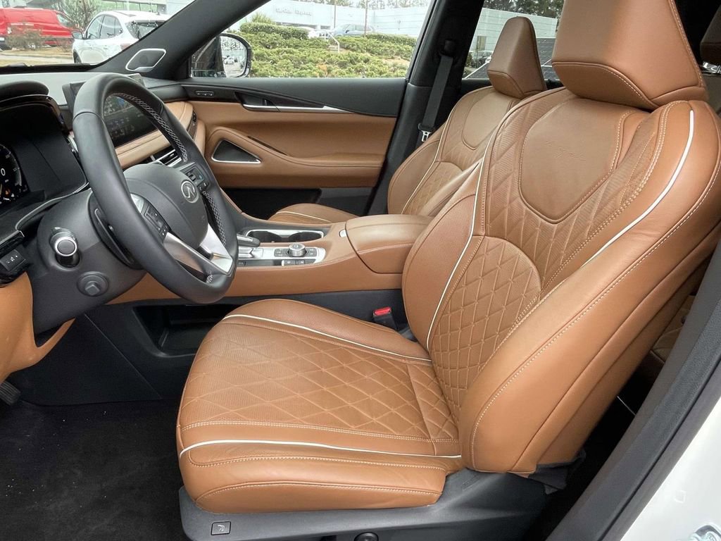 Used 2025 INFINITI QX60 Autograph w/ Cargo Package image 16
