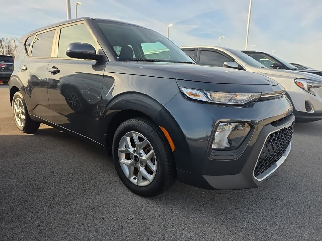 Used 2021 Kia Soul S image 3