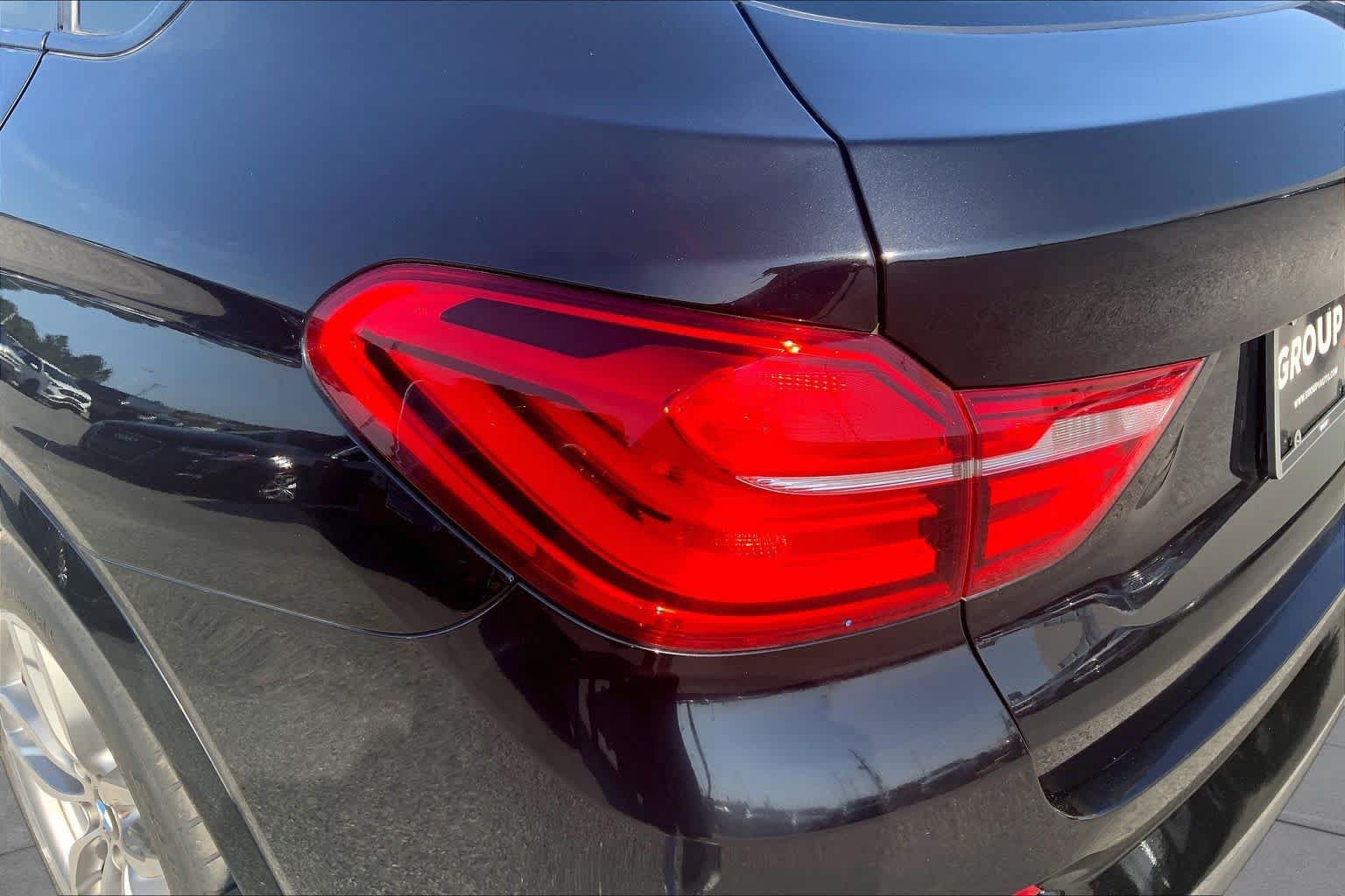 Used 2018 BMW X4 M40i w/ Driving Assistance Package AWD/4WD image 28