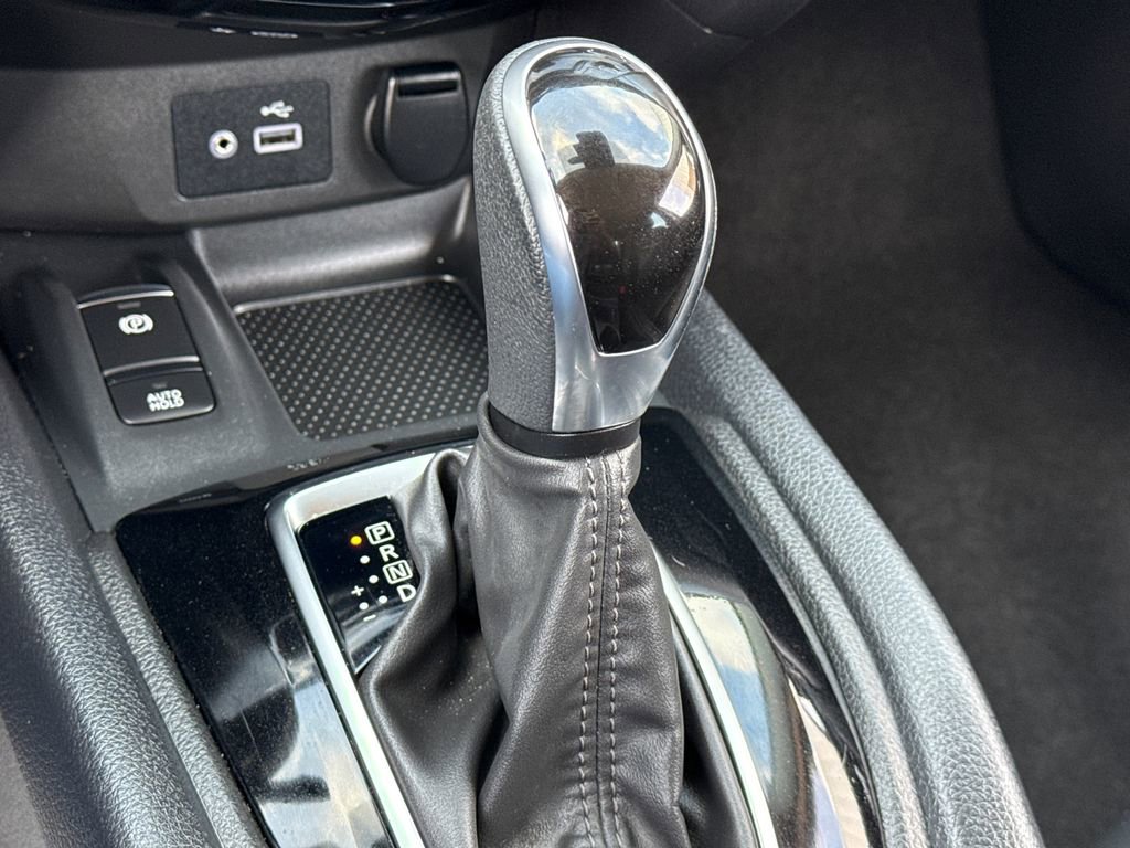 Used 2022 Nissan Rogue Sport SL image 26
