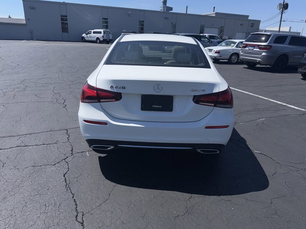 Used 2022 Mercedes-Benz A 220 4MATIC image 7