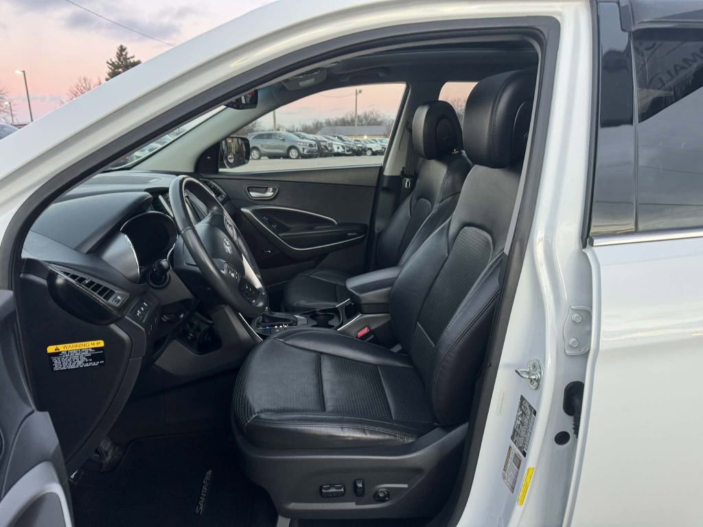 Used 2015 Hyundai Santa Fe Sport 2.0T w/ Option Group 05 image 16