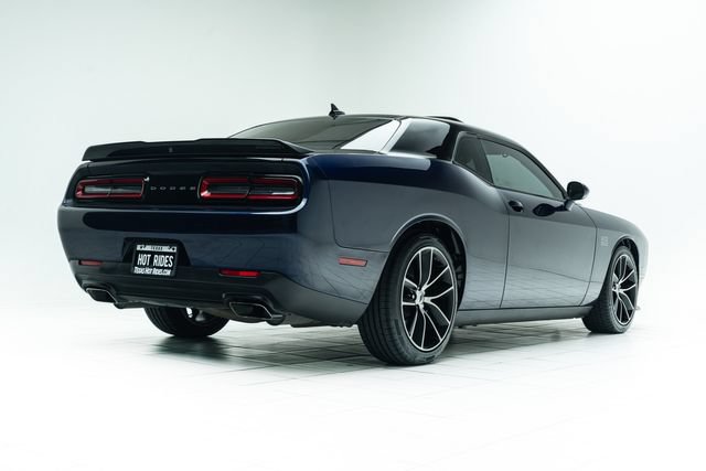 Used 2017 Dodge Challenger R/T Scat Pack RWD image 12
