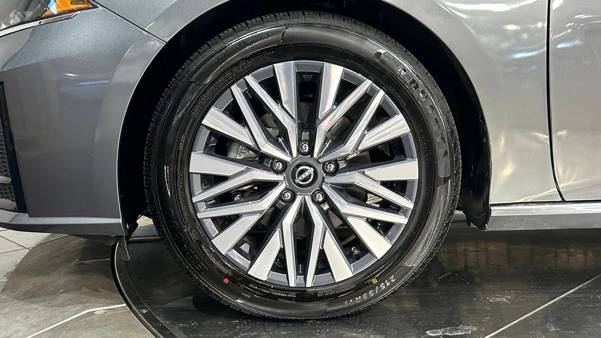 Used 2023 Nissan Altima 2.5 SV FWD image 22