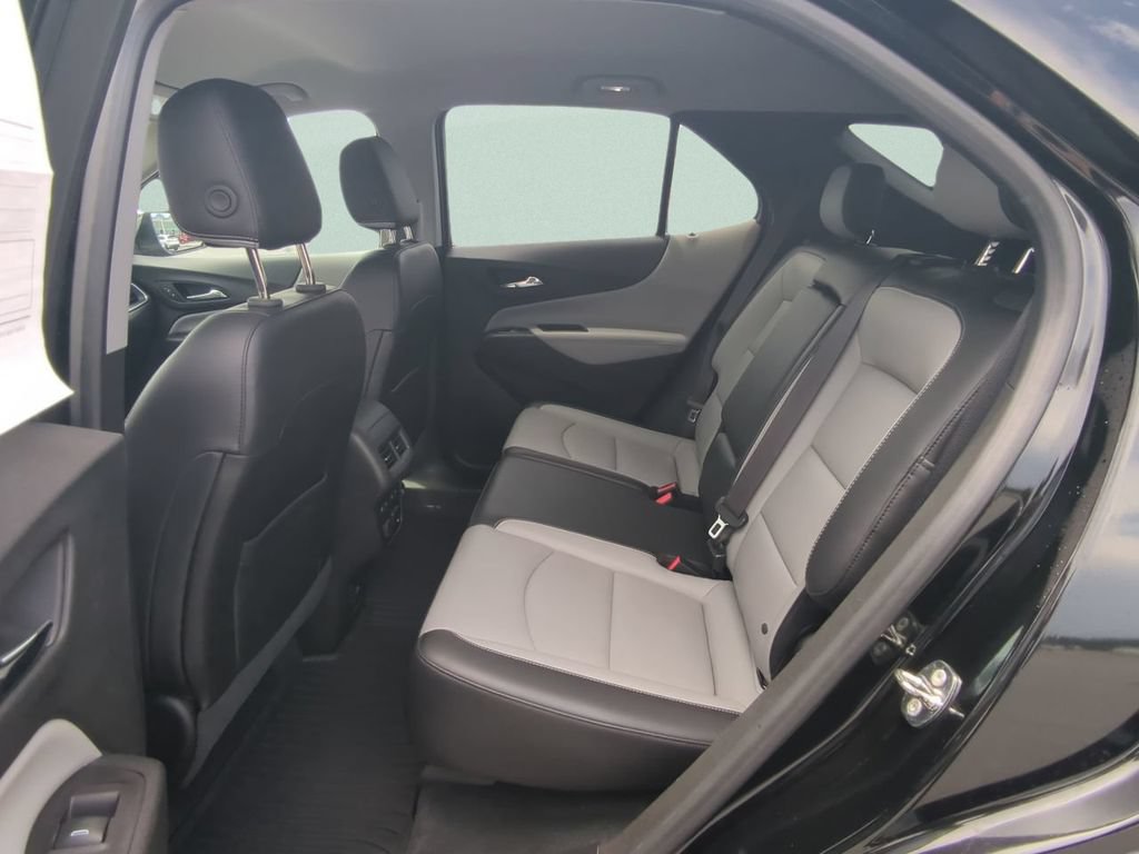 Used 2018 Chevrolet Equinox Premier FWD image 10