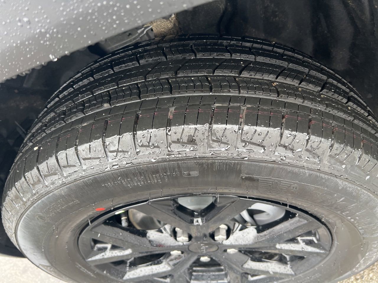 New 2026 Jeep Grand Cherokee Altitude image 11