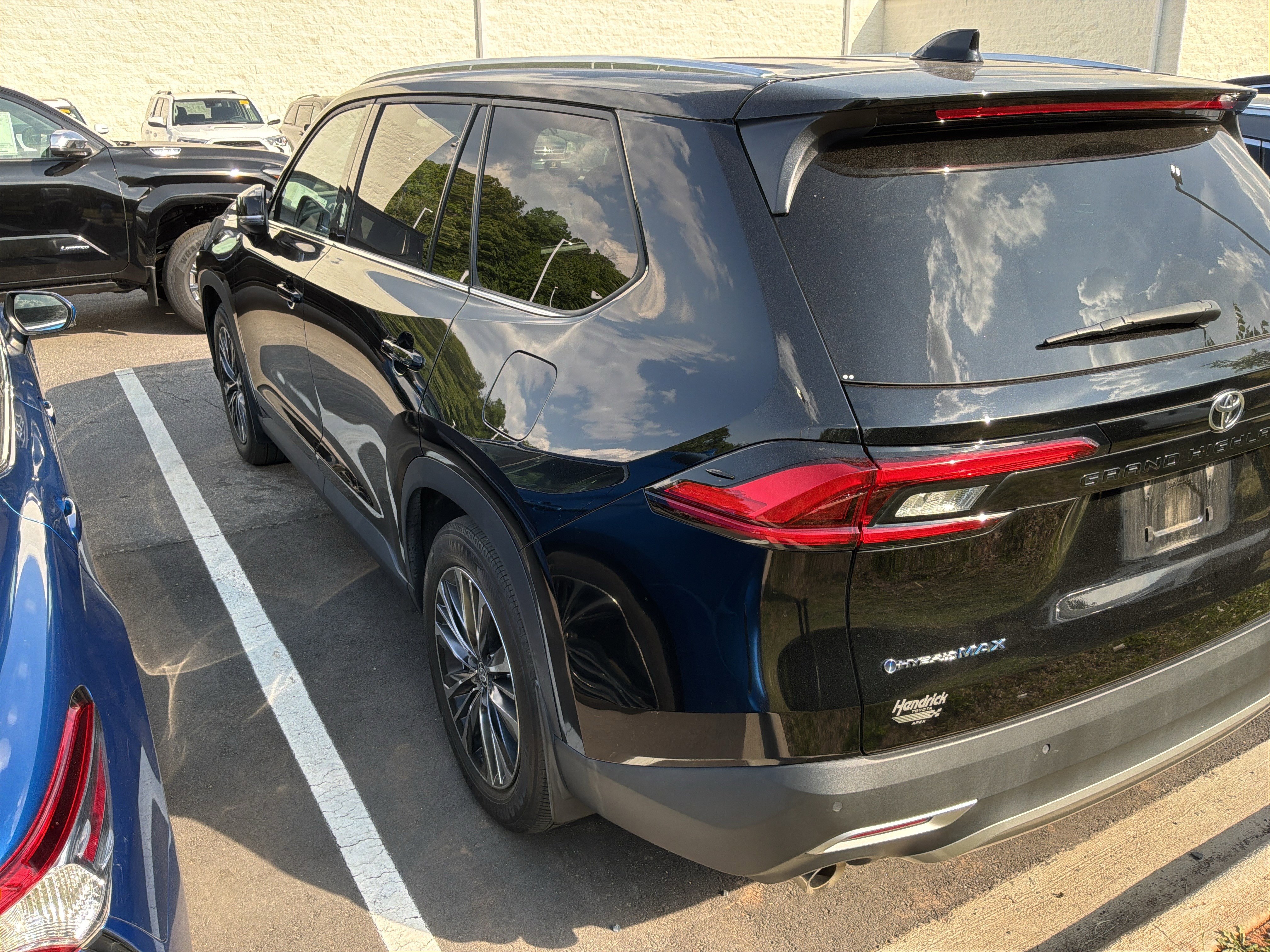 Used 2024 Toyota Grand Highlander AWD Hybrid image 41