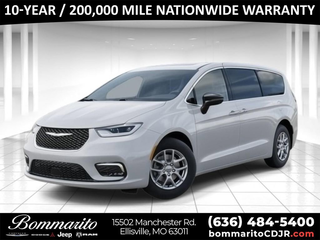 New 2025 Chrysler Pacifica Select FWD image 1
