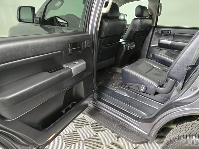 Used 2021 Toyota Sequoia TRD Pro AWD/4WD image 17