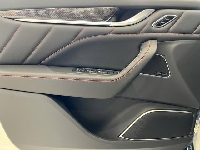 Used 2024 Maserati Levante Modena Ultima image 18