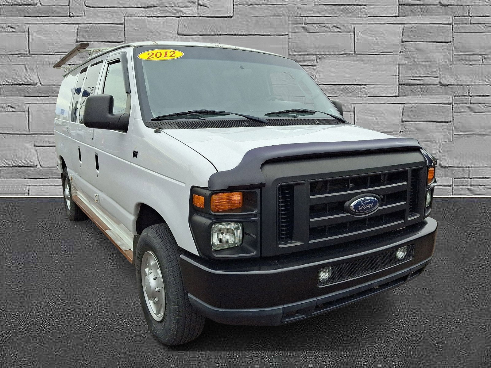 Used 2012 Ford E-250 and Econoline 250 w/ Commercial Cargo Van Pkg image 2