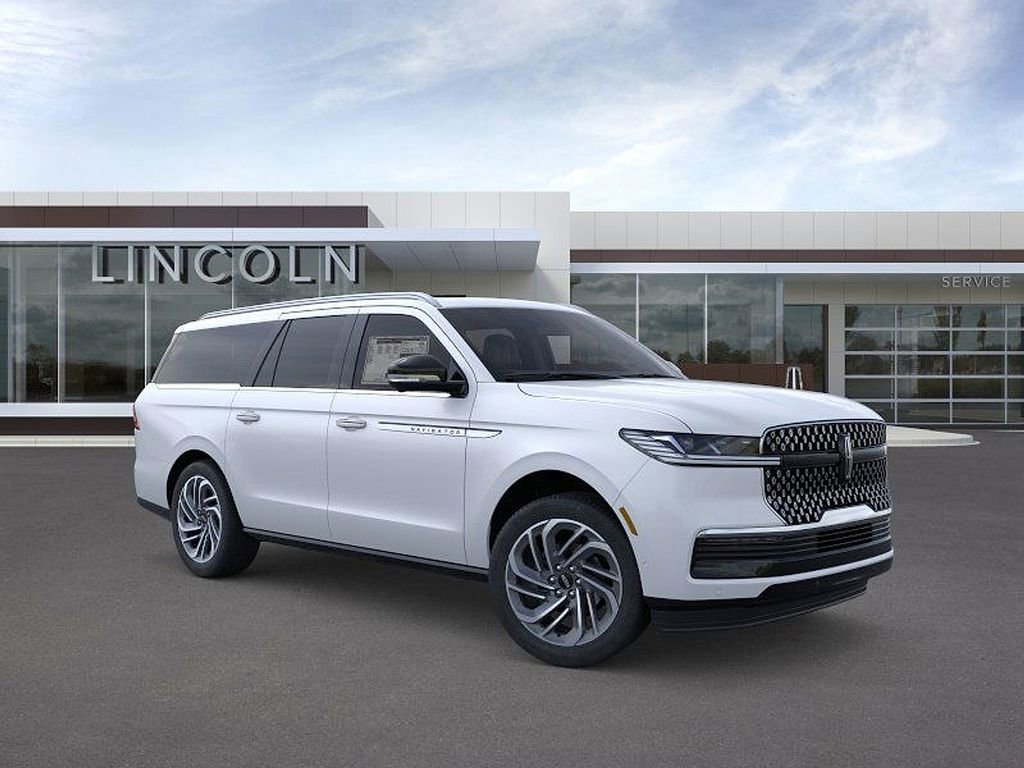 New 2026 Lincoln Navigator L Reserve image 7