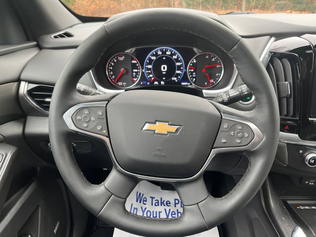 Used 2023 Chevrolet Traverse Premier image 22