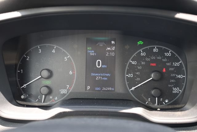 Used 2025 Toyota Corolla LE FWD image 16