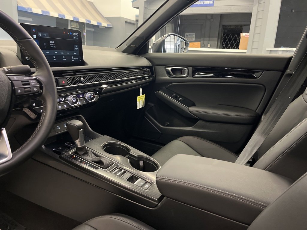 Used 2025 Honda Civic Sport Touring image 13