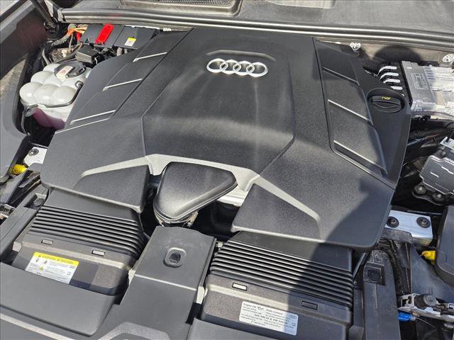 Used 2024 Audi Q8 Premium Plus w/ Premium Plus Package image 22