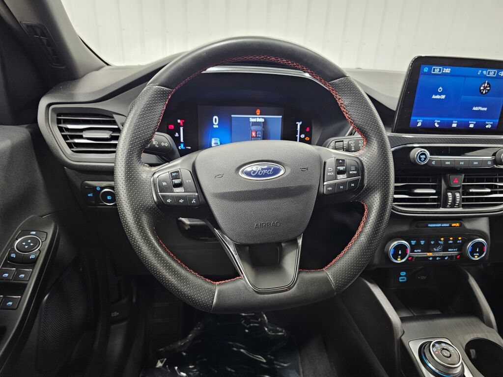 Used 2023 Ford Escape ST-Line Select AWD/4WD image 13