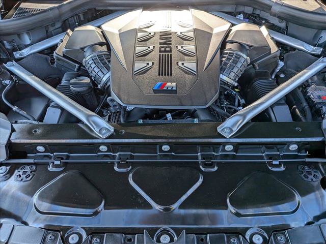 Certified 2025 BMW X7 M60i AWD/4WD image 25