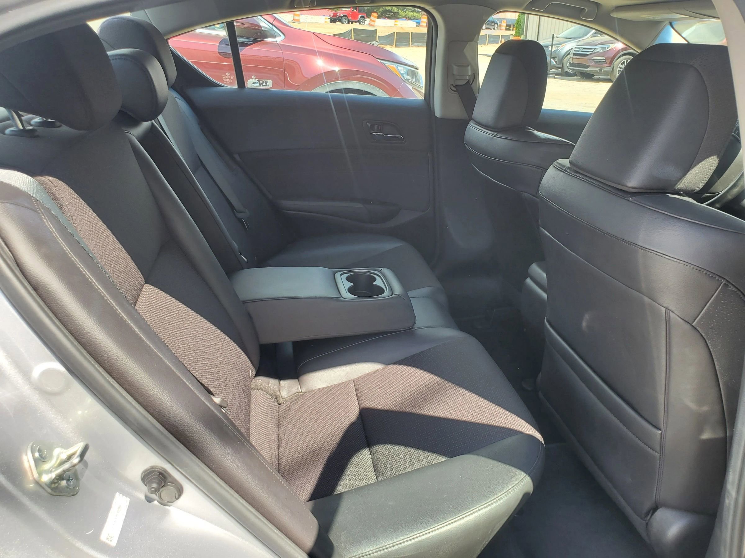 Used 2013 Acura ILX Hybrid FWD image 30