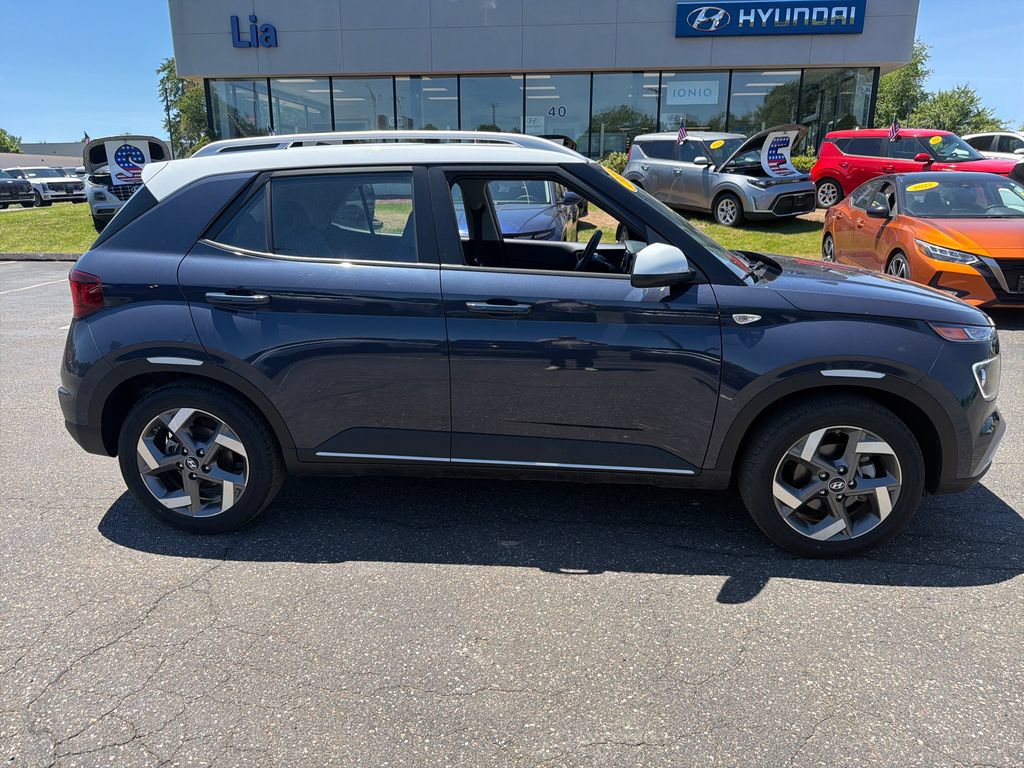 Certified 2025 Hyundai Venue Limited FWD video 2