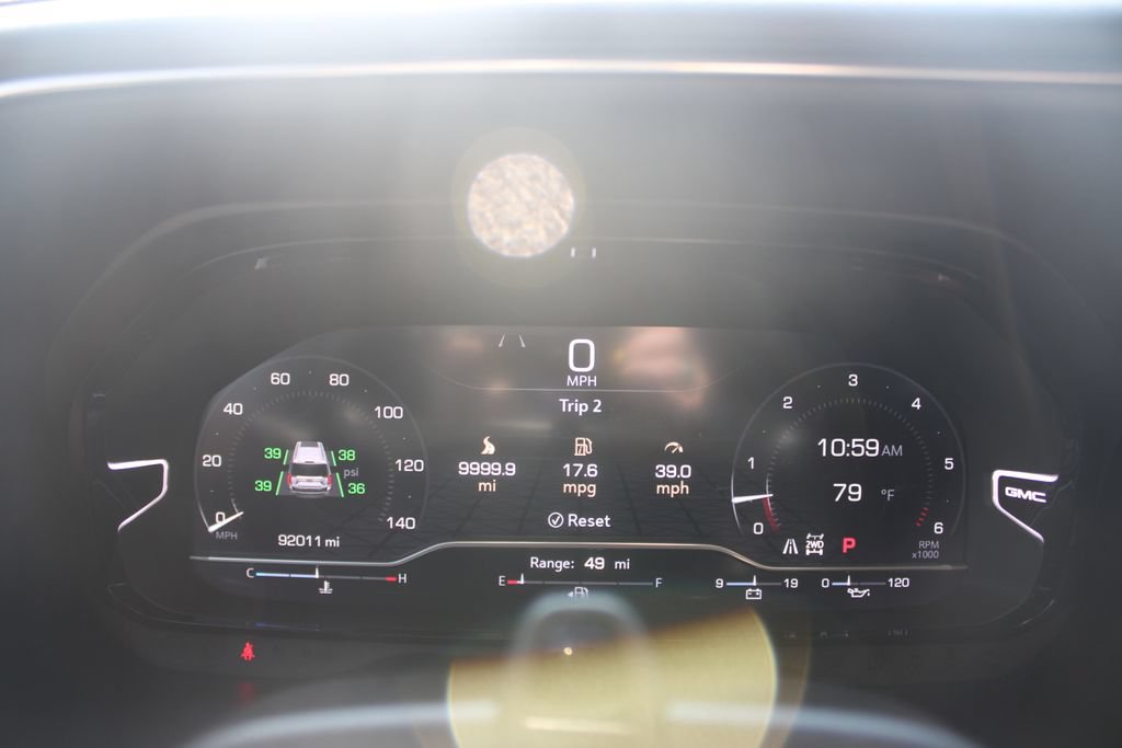 Used 2023 GMC Yukon Denali Ultimate w/ LPO, Floor Liner Package AWD/4WD image 38