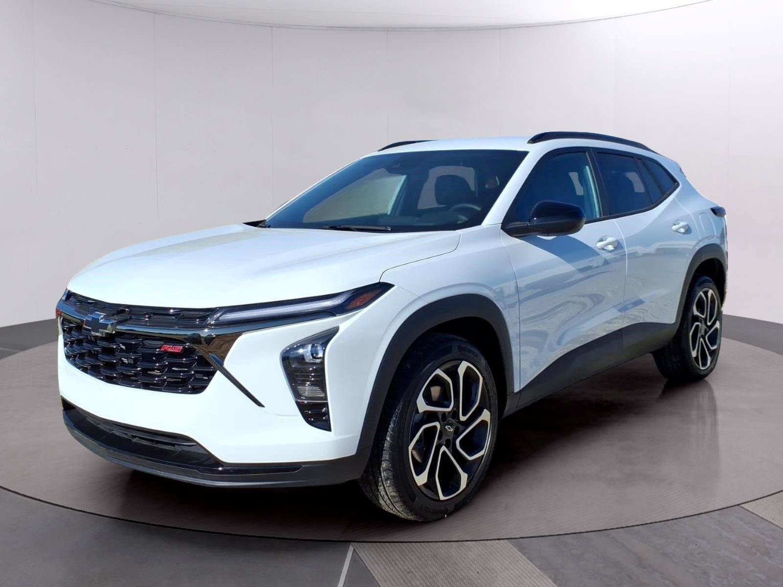 New 2026 Chevrolet Trax RS w/ Driver Confidence Package FWD image 1