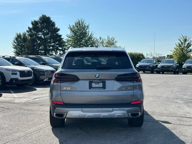 Certified 2026 BMW X5 xDrive40i w/ Premium Package AWD/4WD image 6