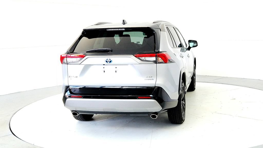 Used 2024 Toyota RAV4 XSE w/ Advanced Technology Package AWD/4WD image 5