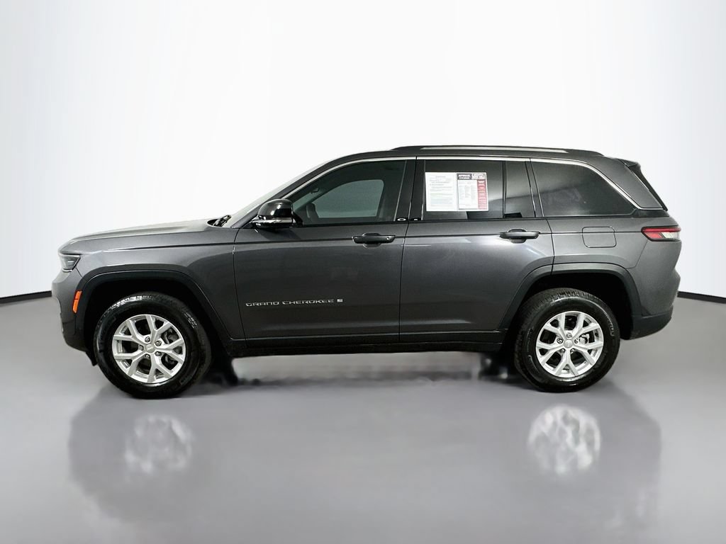Used 2023 Jeep Grand Cherokee Limited RWD image 5