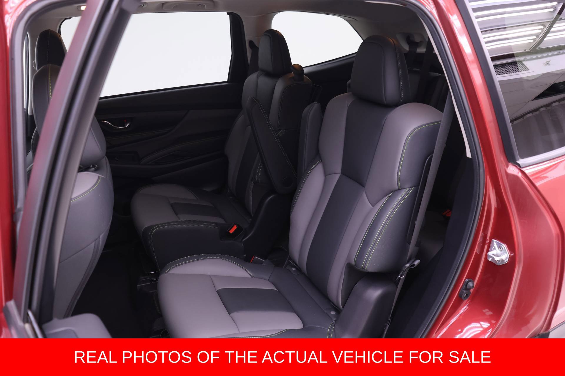 Used 2023 Subaru Ascent Onyx Edition AWD/4WD image 9