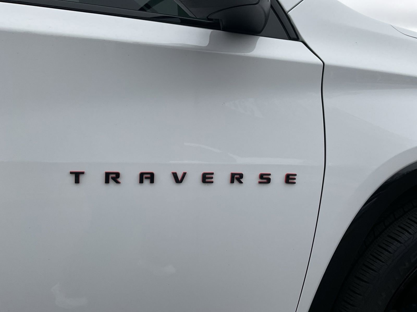 Used 2023 Chevrolet Traverse Premier w/ Redline Edition image 24