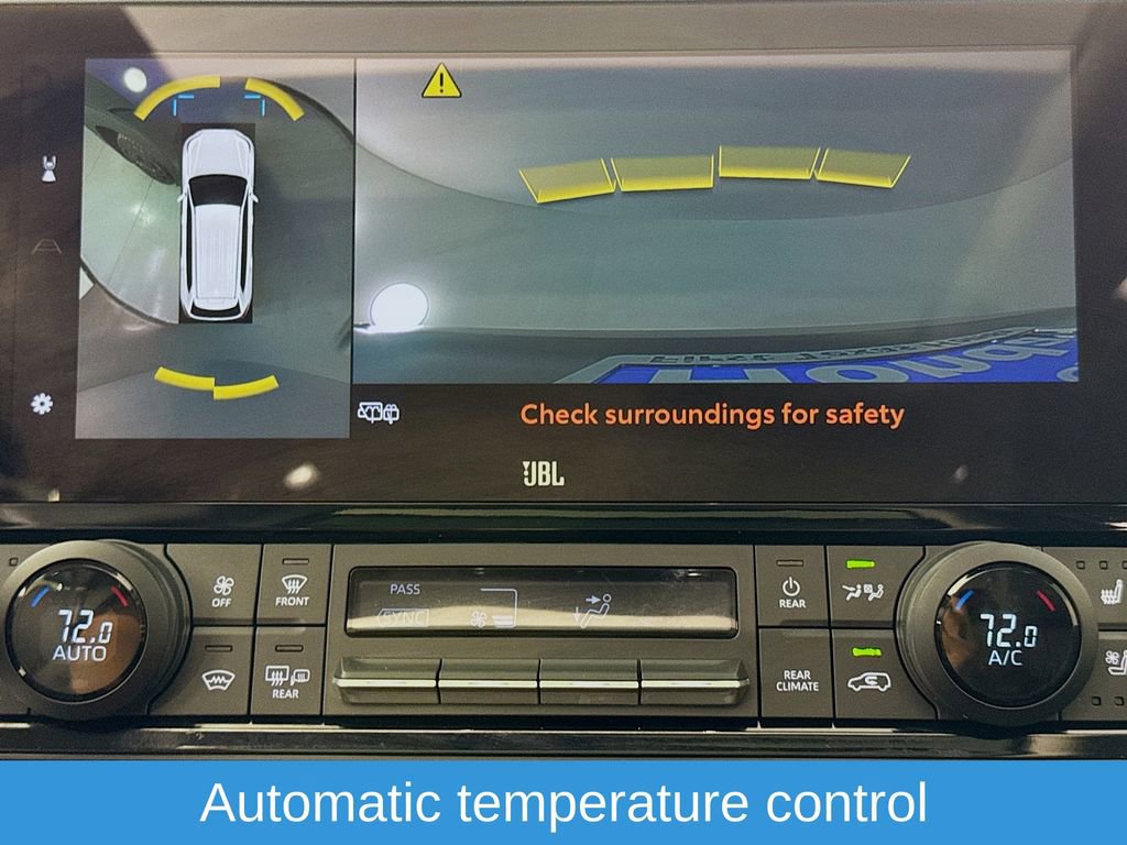 Used 2024 Toyota Grand Highlander Limited image 17