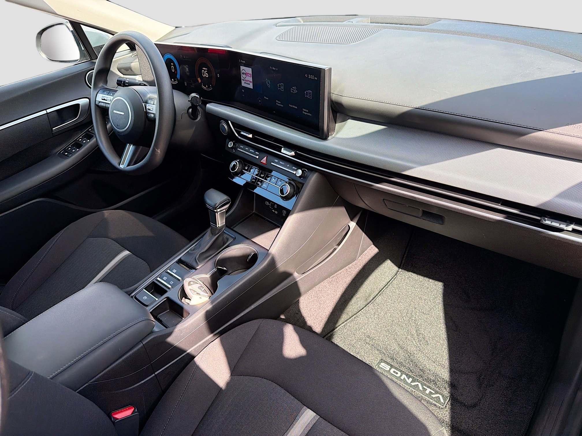 Used 2025 Hyundai Sonata SE image 13