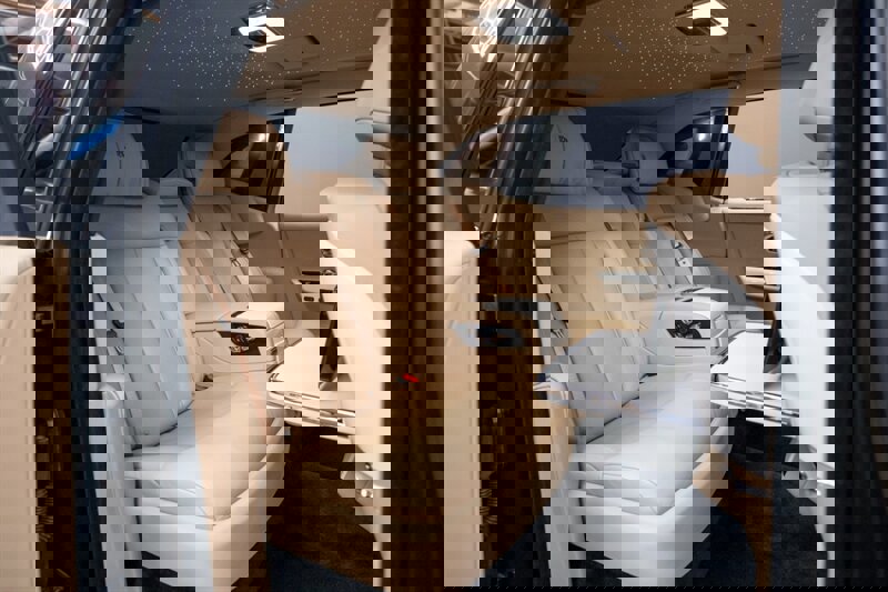 Used 2019 Rolls-Royce Phantom Sedan image 6