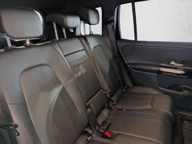 Used 2022 Mercedes-Benz GLB 250 image 21