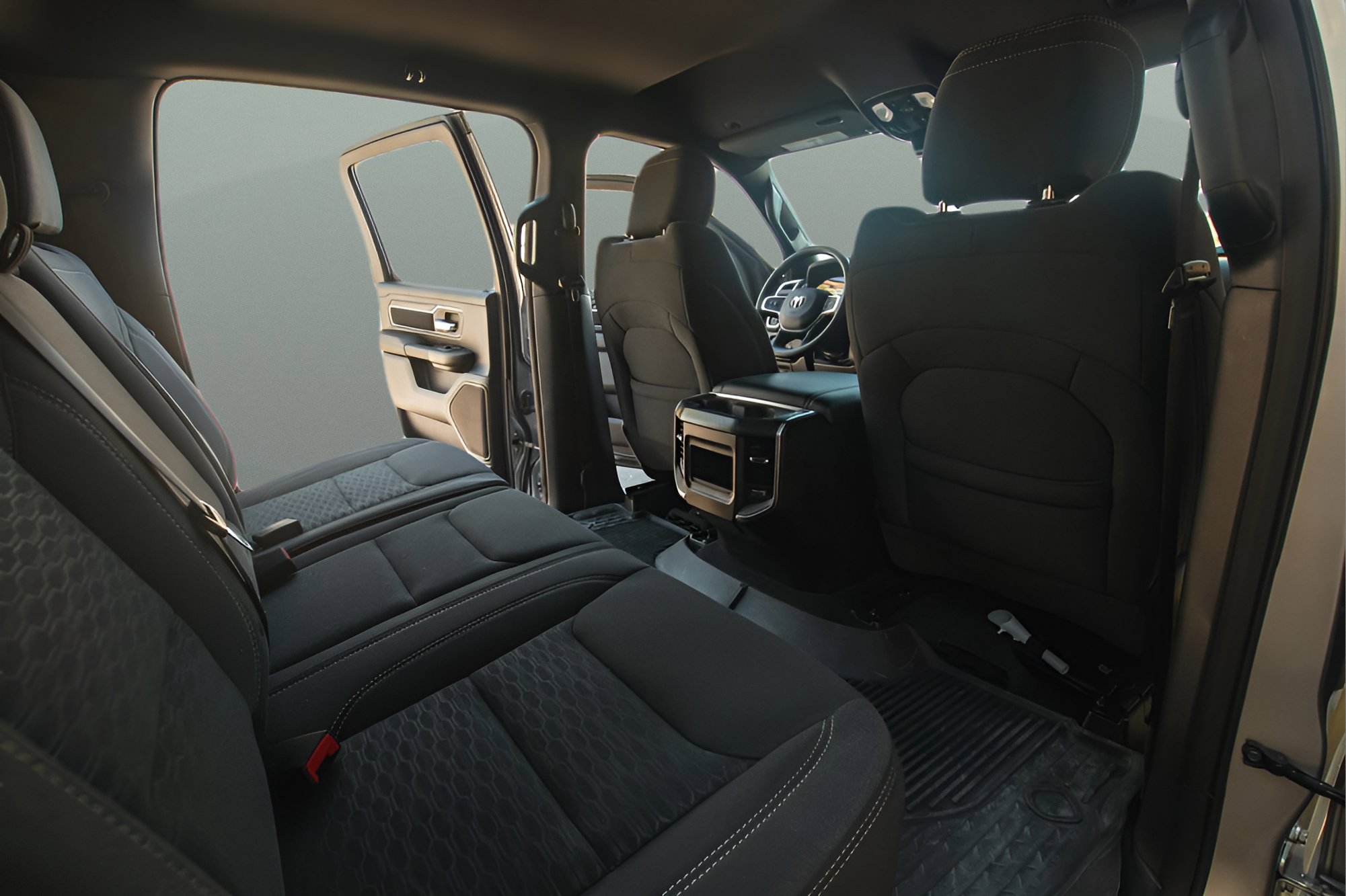 Used 2025 RAM 1500 Big Horn AWD/4WD image 28
