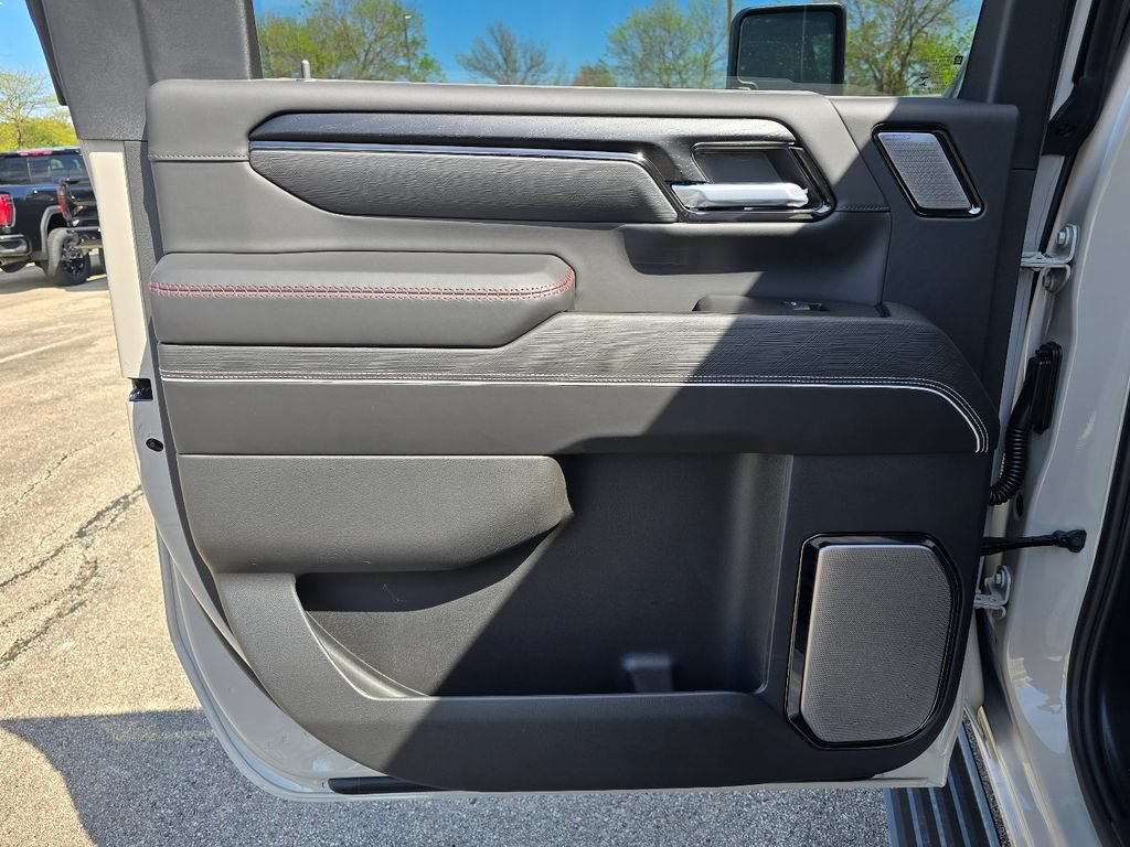 New 2026 GMC Sierra 2500 AT4X AWD/4WD image 25